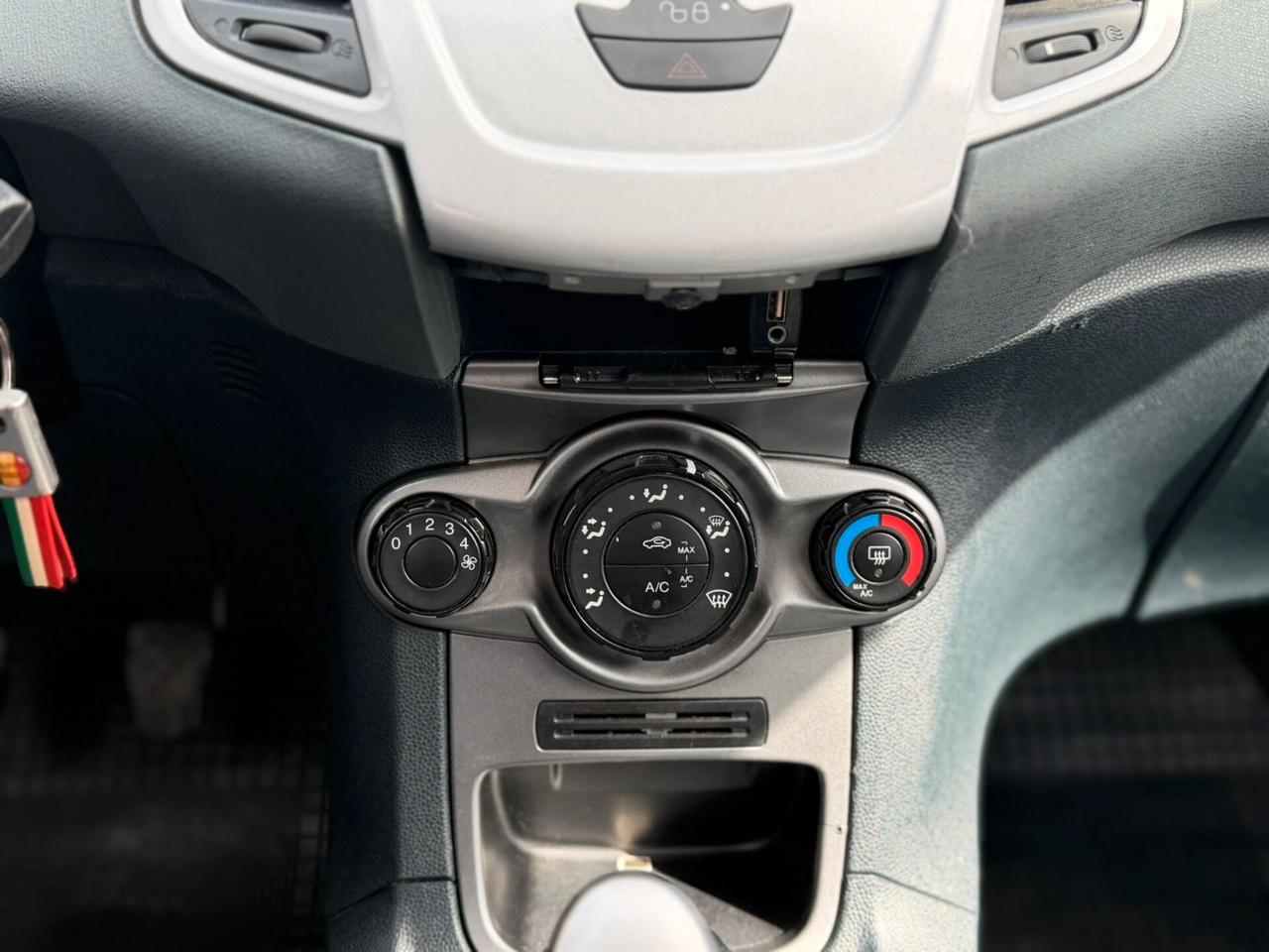 Ford Fiesta Diesel 2011 1.4 DIESEL