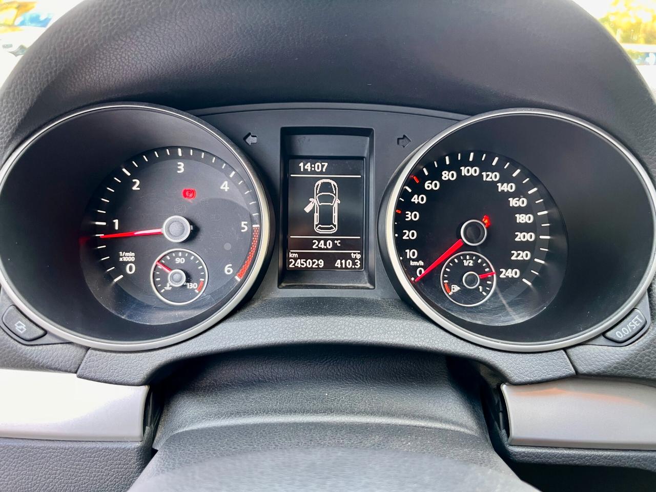Volkswagen Golf 1.6 TDI DPF 3p. Highline