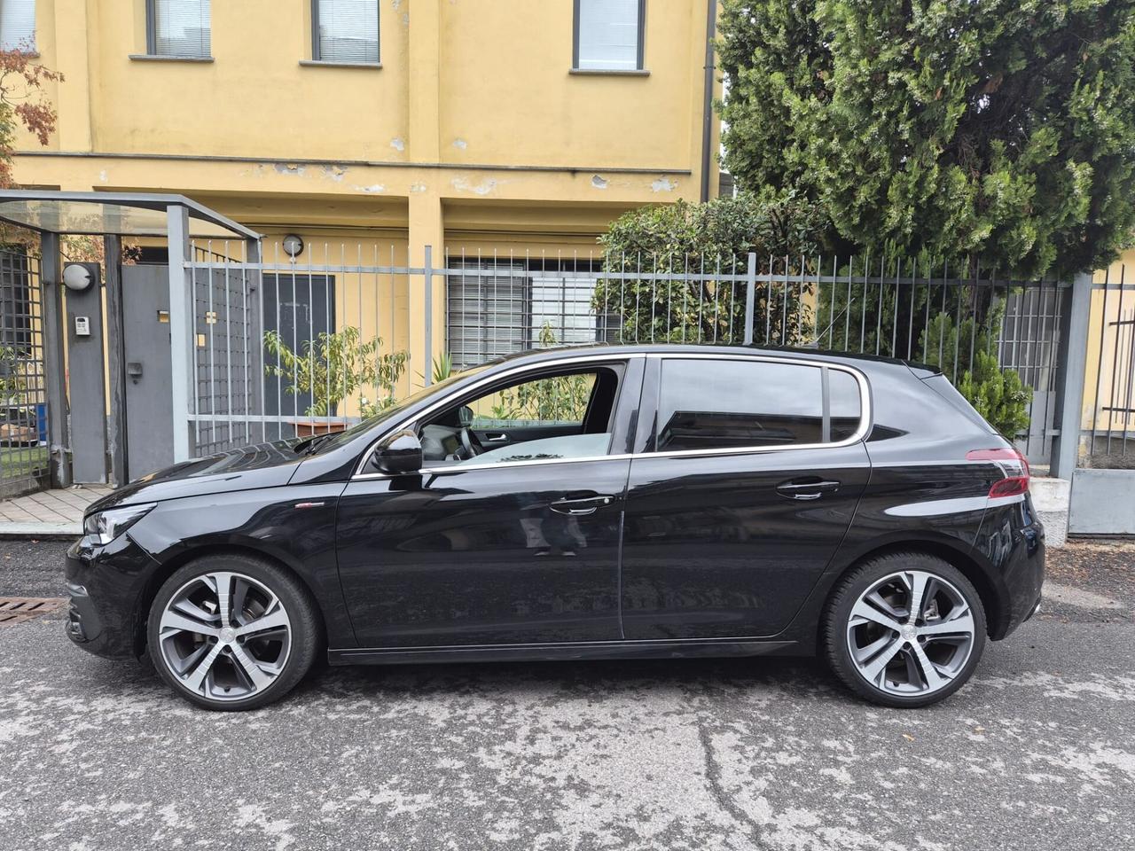 Peugeot 308 PureTech Turbo 130 S&S GT Line