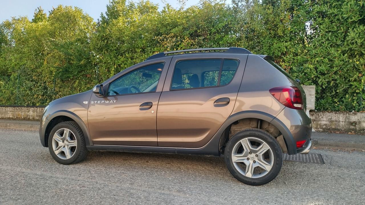 Dacia Sandero Stepway 1.0 TCe ECO-GPL