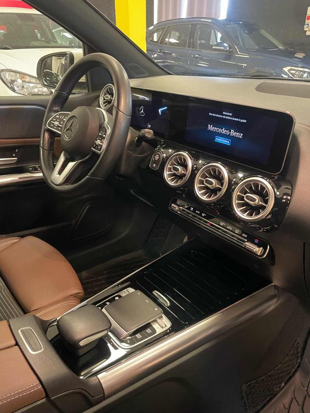 MERCEDES-BENZ B 180 d*LED/PELLE/TELEC/AUTOMATICA*