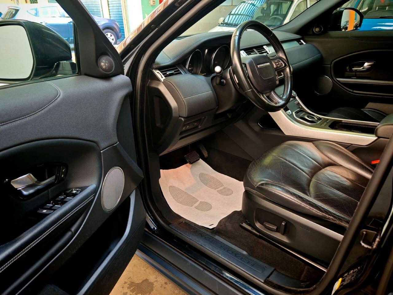Land Rover Range Evoque 2.0 TD4. SE Dynamic