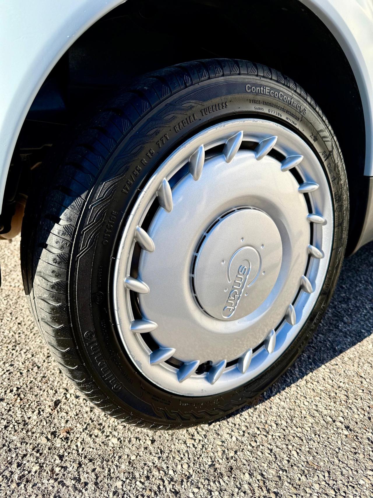 SMART FORTWO 0.8 - GARANZIA TCARS - NEOPATENTE