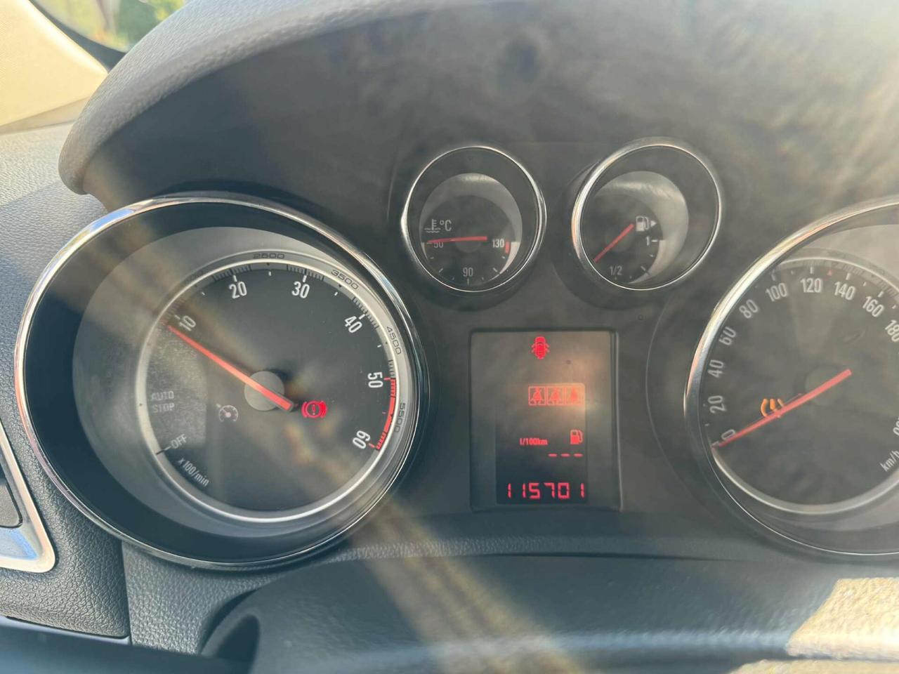 Opel Mokka Anno 2014 1.7 Diesel 115.000 Km