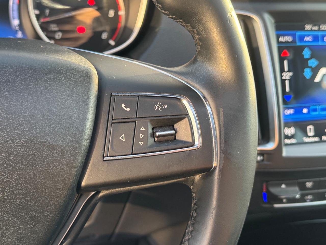 MASERATI LEVANTE 3.0 D V6 275 GRANLUSSO TETTO FULL