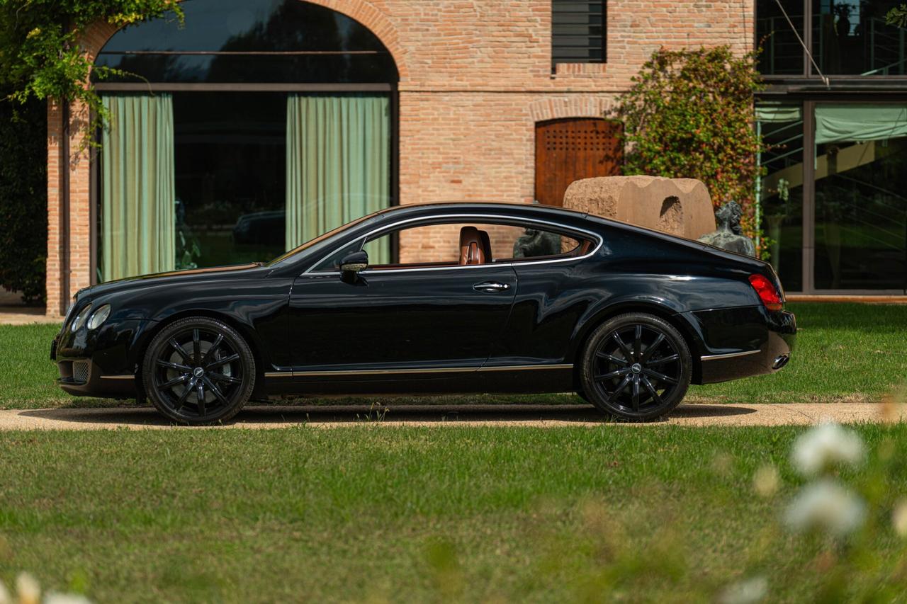 BENTLEY CONTINENTAL GT - RDS01258