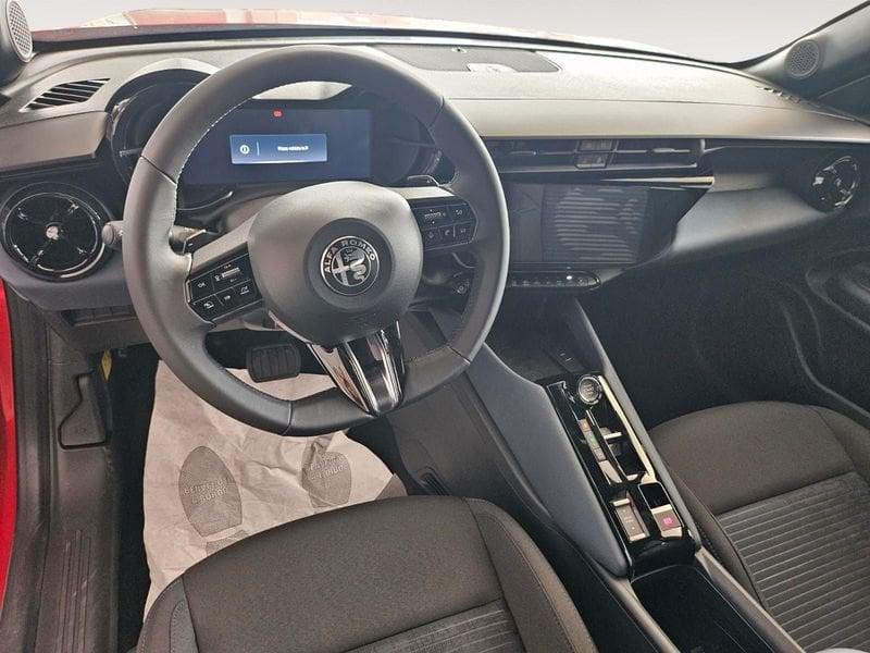 Alfa Romeo Junior 1.2 ibrida 145cv edct6