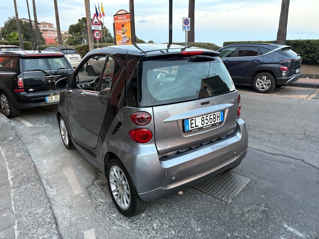 Smart ForTwo 800 40 kW coupé passion cdi 20
