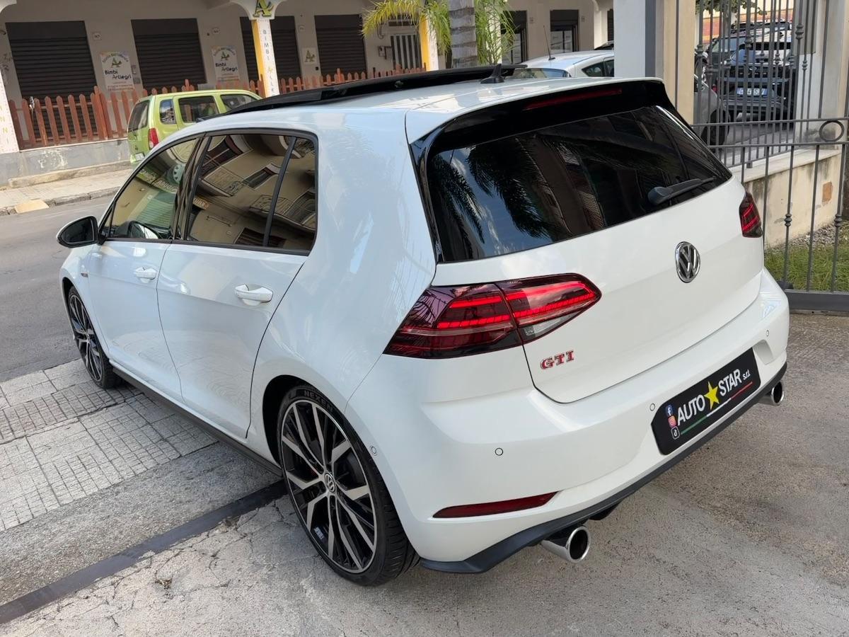 Volkswagen Golf 7.5 GTI 2.0 TSI 245 CV