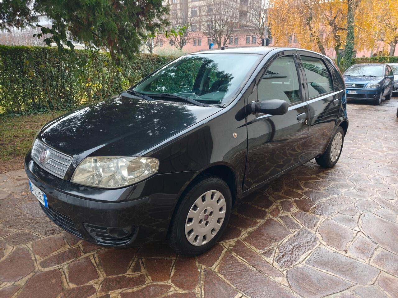 Fiat Punto 1.2 Benz GPL 5 porte 115 Milà