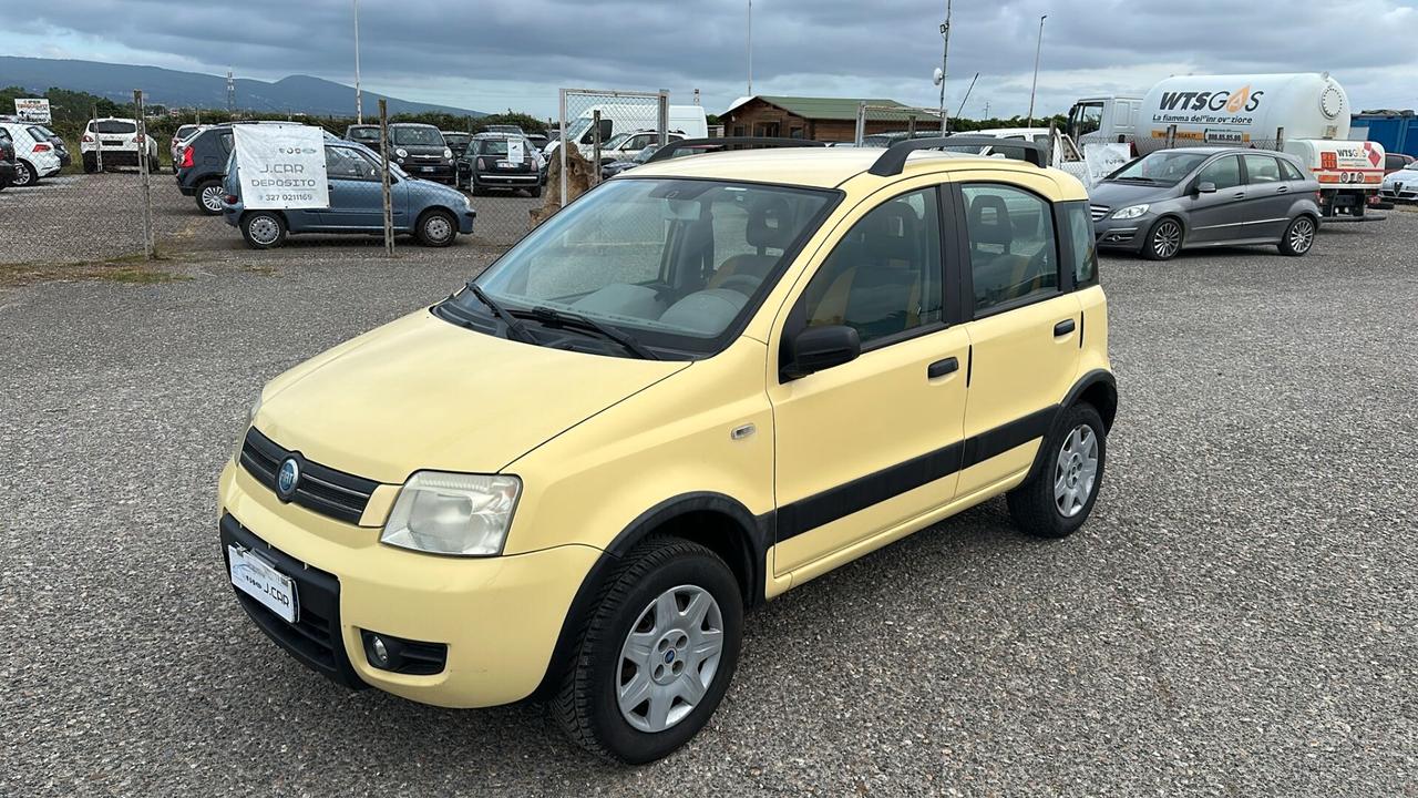 Fiat Panda 1.2 4x4 Climbing