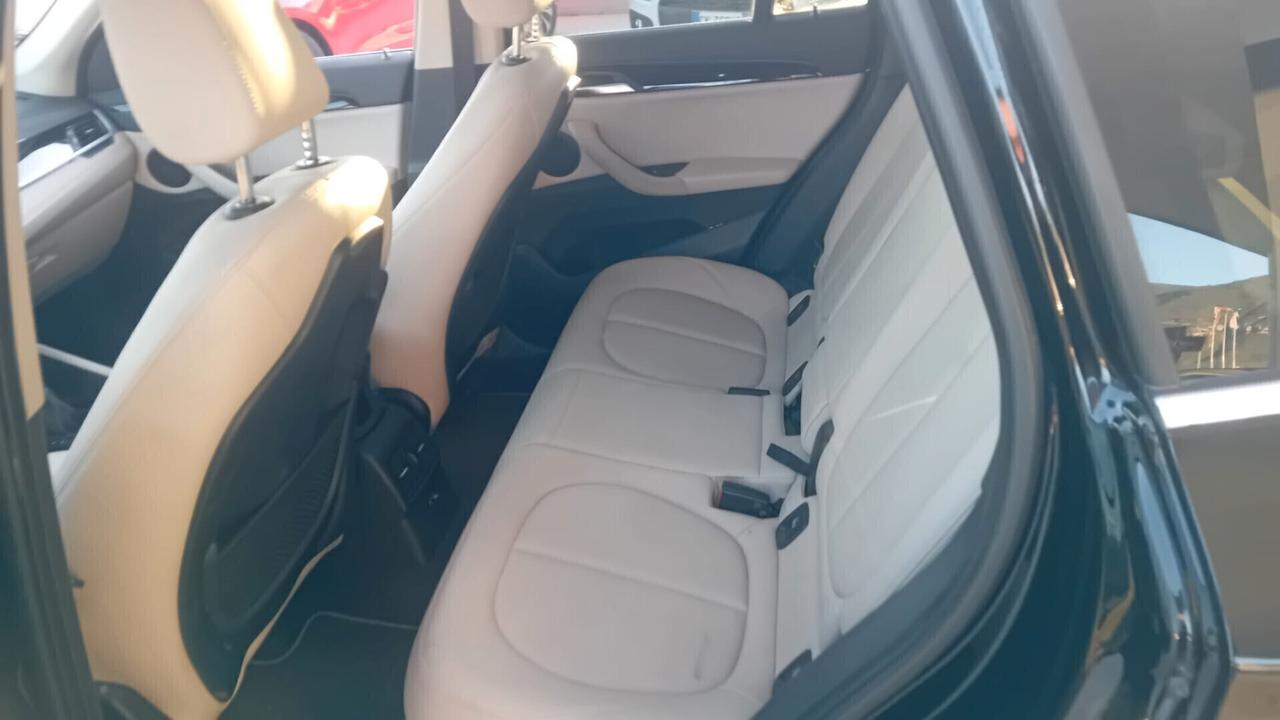 Bmw X1 xDrive25e Sport