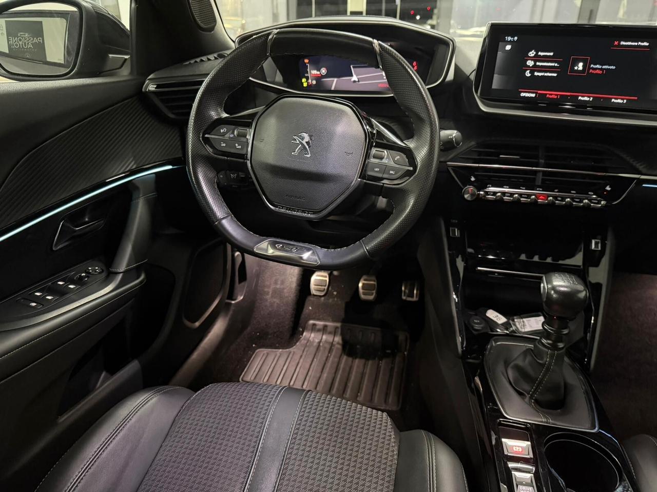 Peugeot 2008 BlueHDi 110 S&S GT