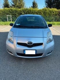Toyota Yaris 1.0 Gpl - NEOPATENTATI - 12 MESI DI GARANZIA -