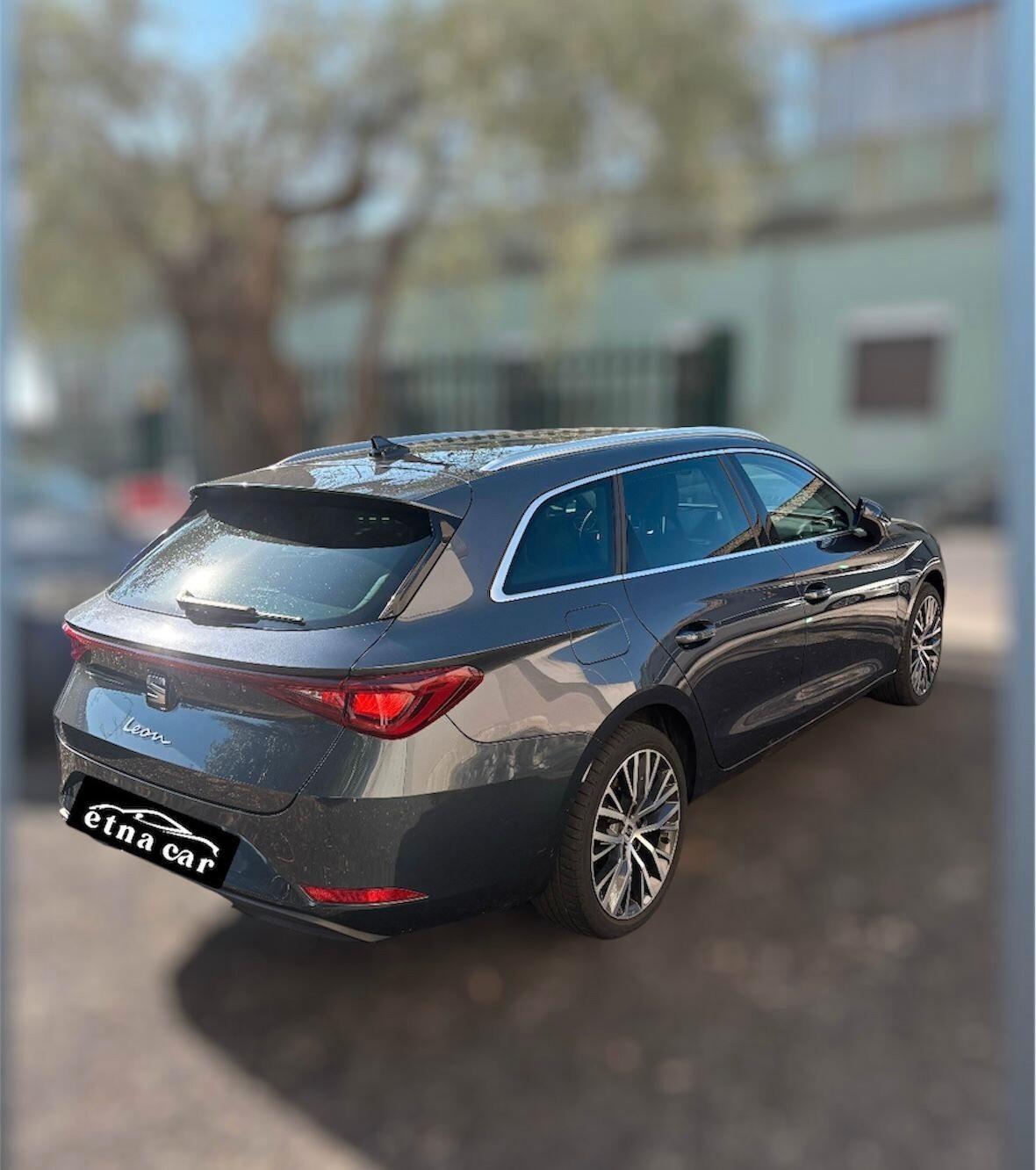 Seat Leon Sportstourer 1.5 eTSI 150 CV DSG Xcellence