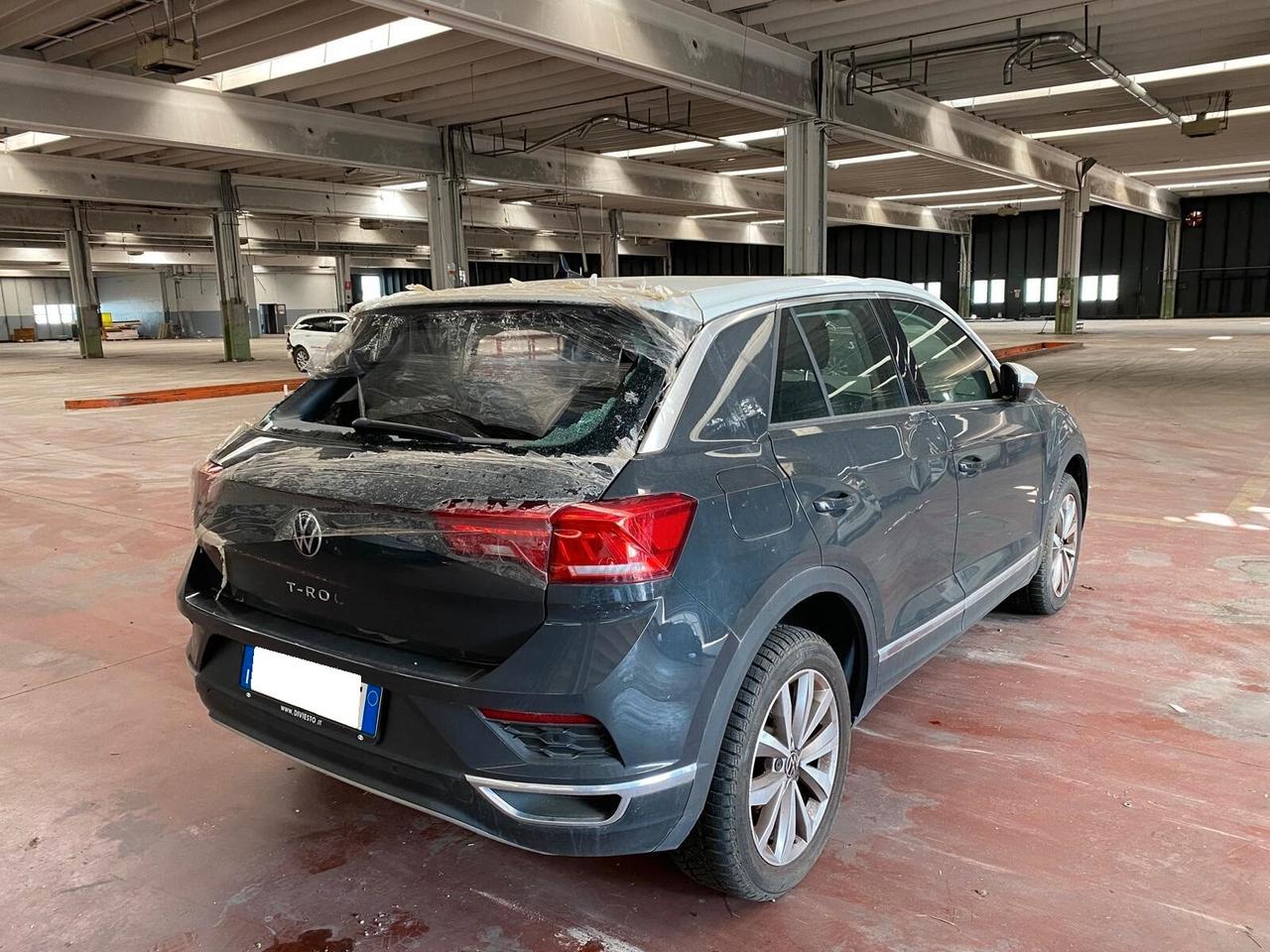 Volkswagen T-Roc 1.0 tsi 110cv START - INCIDENTATA