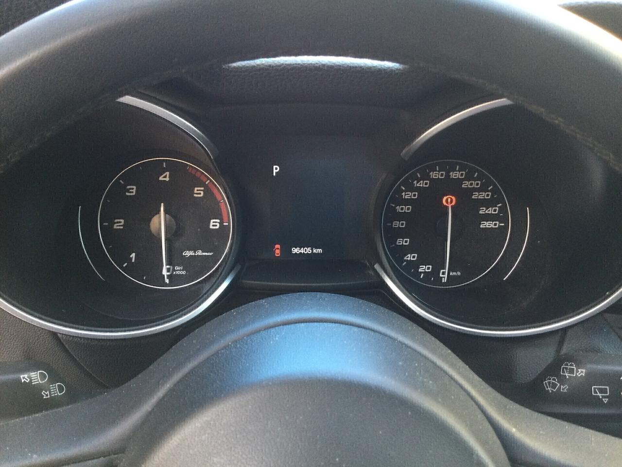 Alfa Romeo Stelvio 2.2 Turbodiesel 160 CV AT8 RWD Business