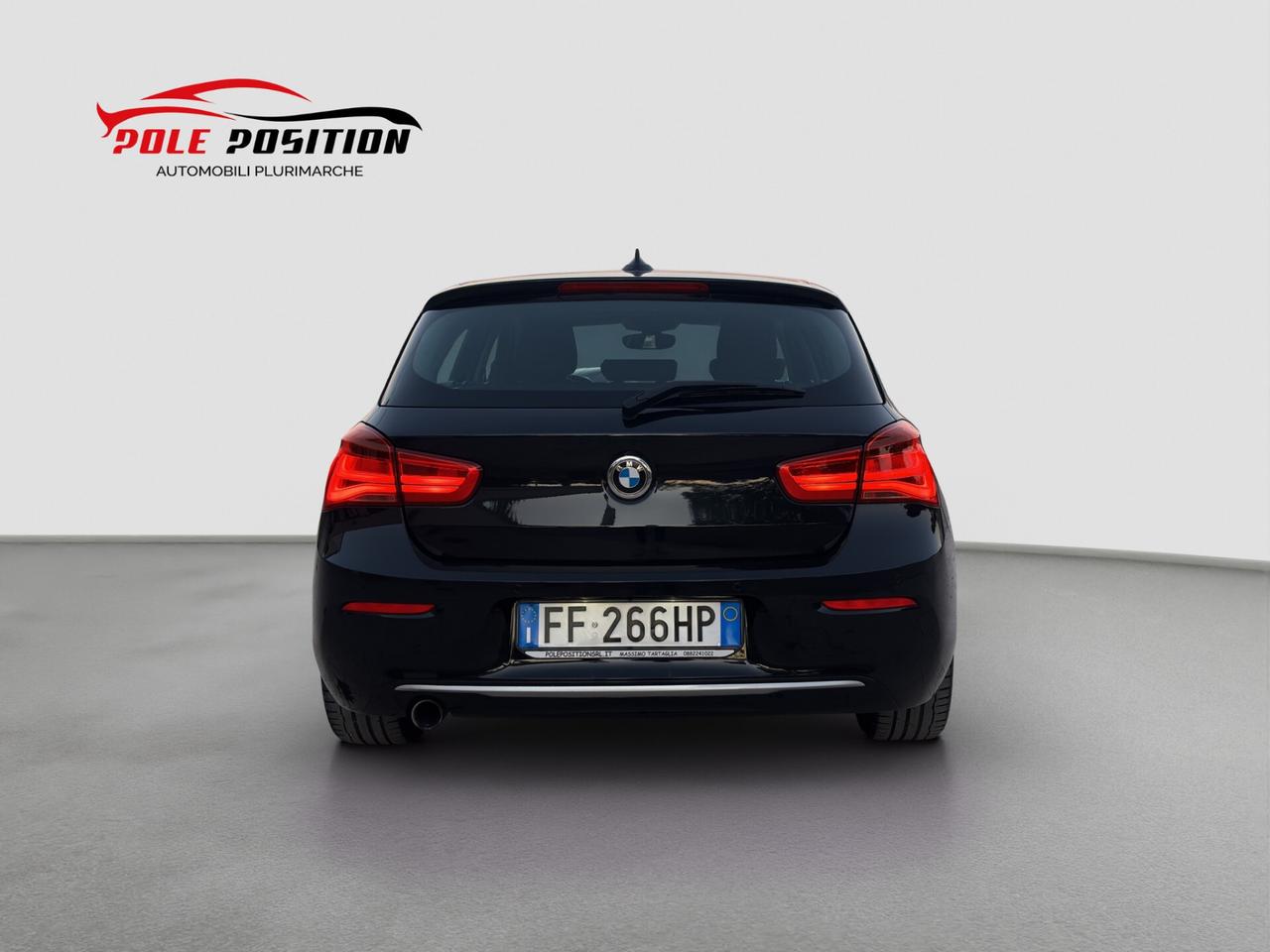 Bmw 116 116d 5p. Urban Steptronic