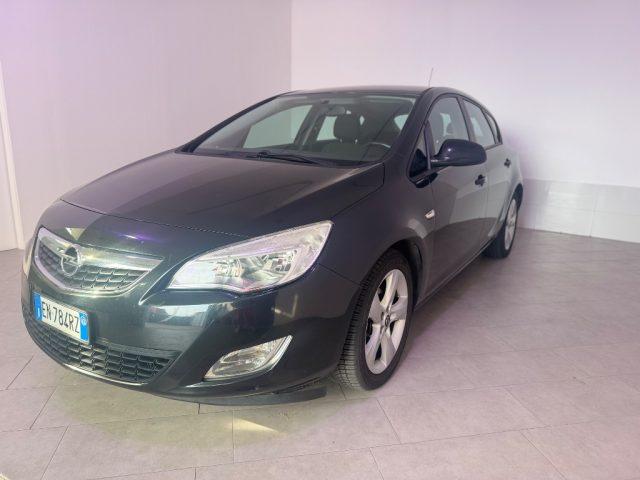 OPEL Astra 1.3 CDTI 95CV S&S 5 porte Cosmo