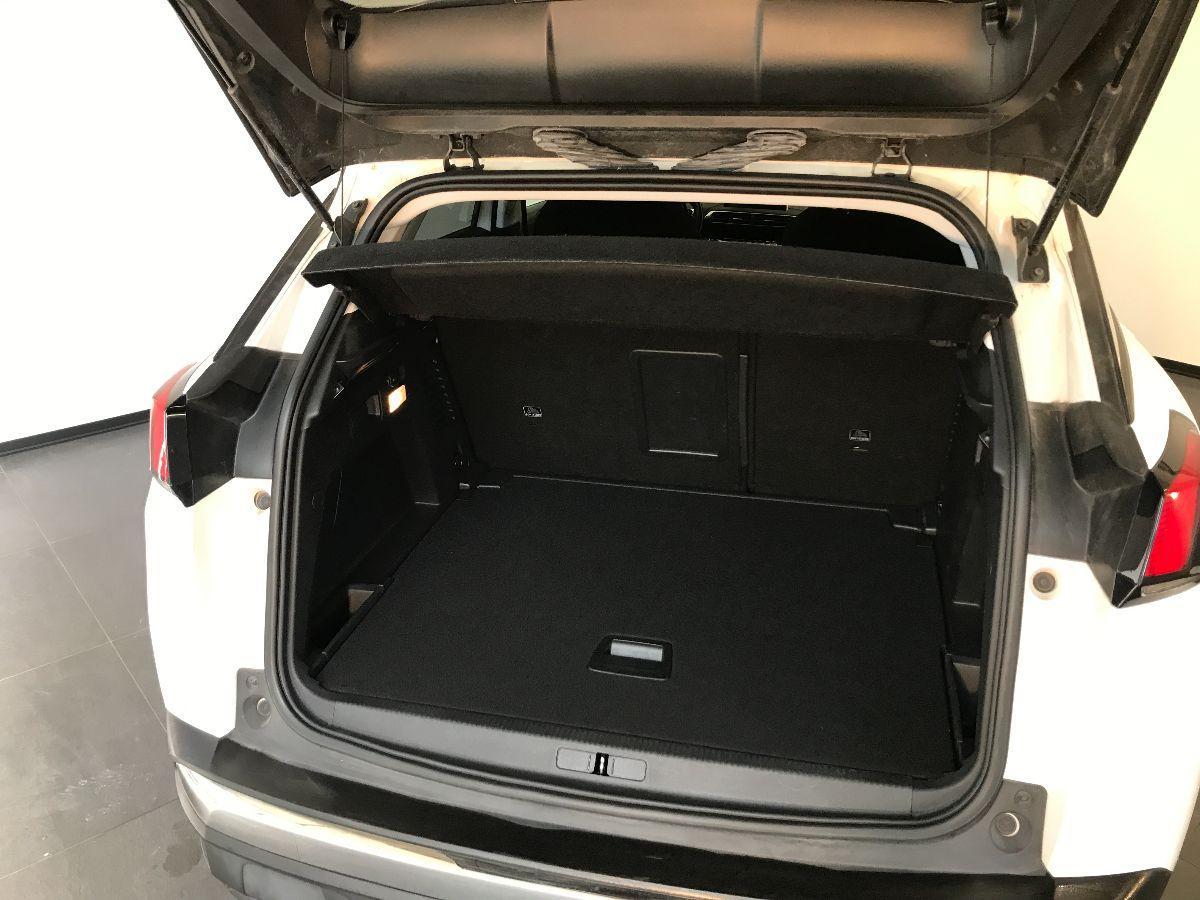 PEUGEOT 3008 1.6 BlueHDi 120cv EAT6 Active