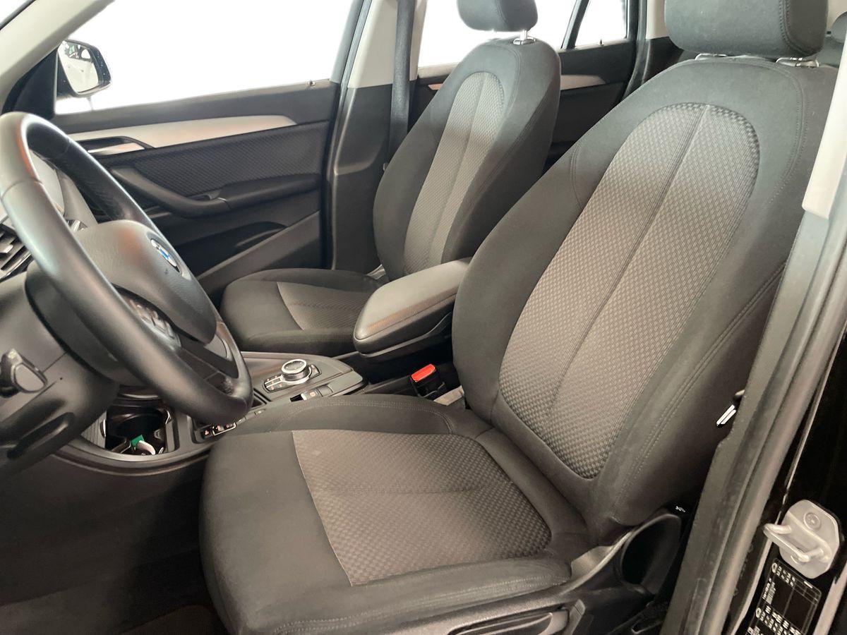 BMW X1 xdrive18d my18