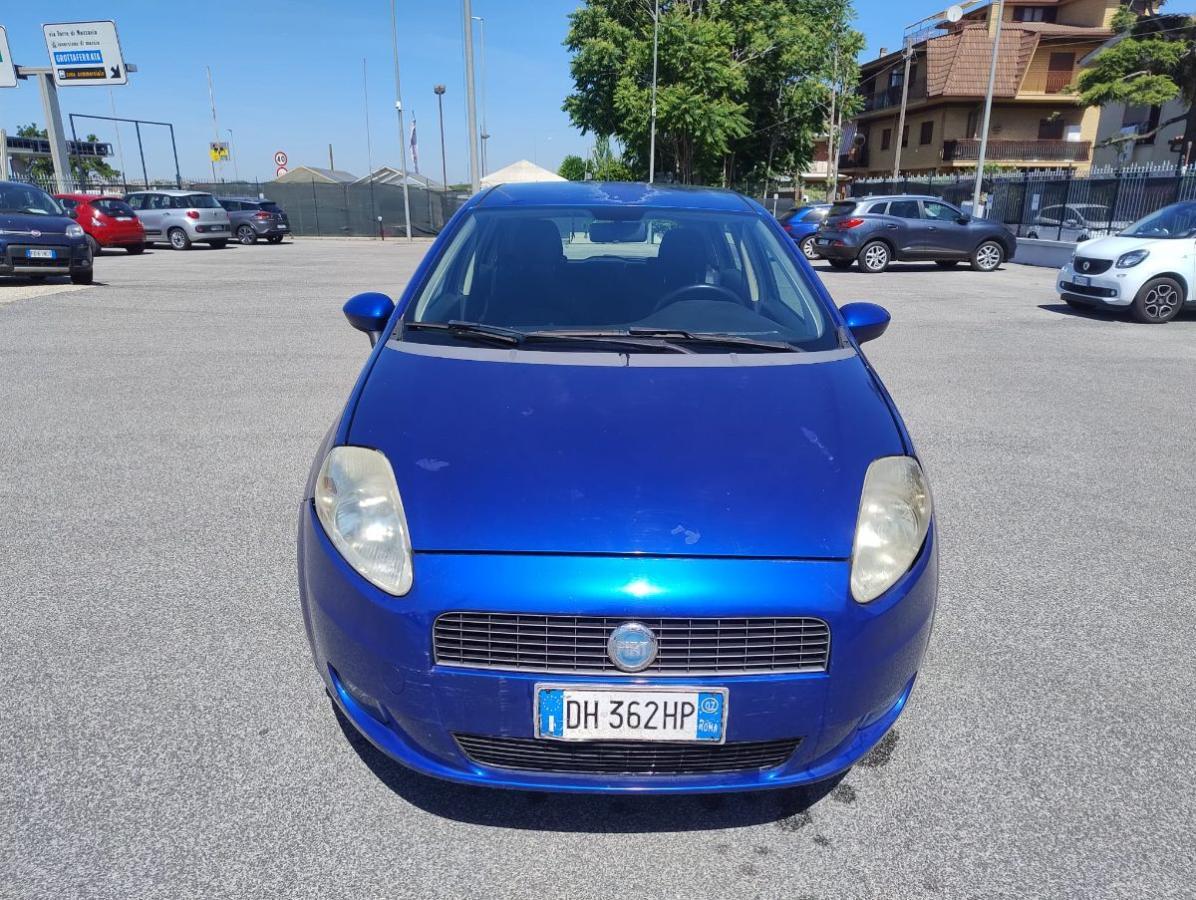 FIAT Grande Punto 1.4 5 porte GPL Dynamic