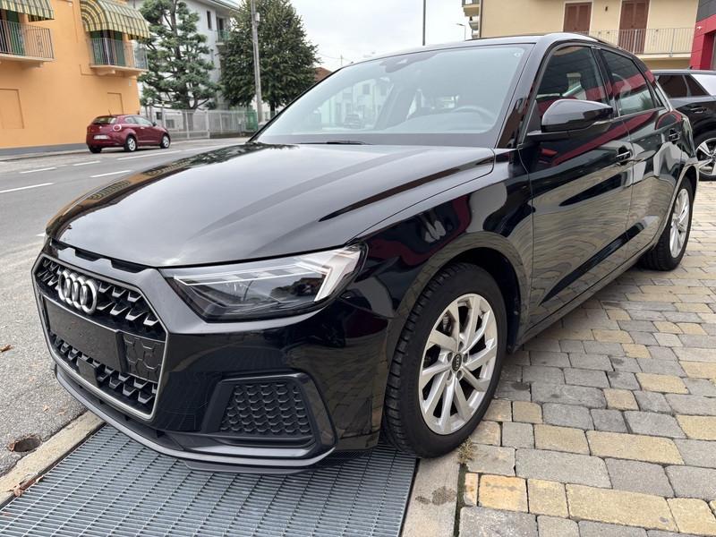 Audi A1 Sportback 30 1.0 tfsi Admired 110cv s-tronic
