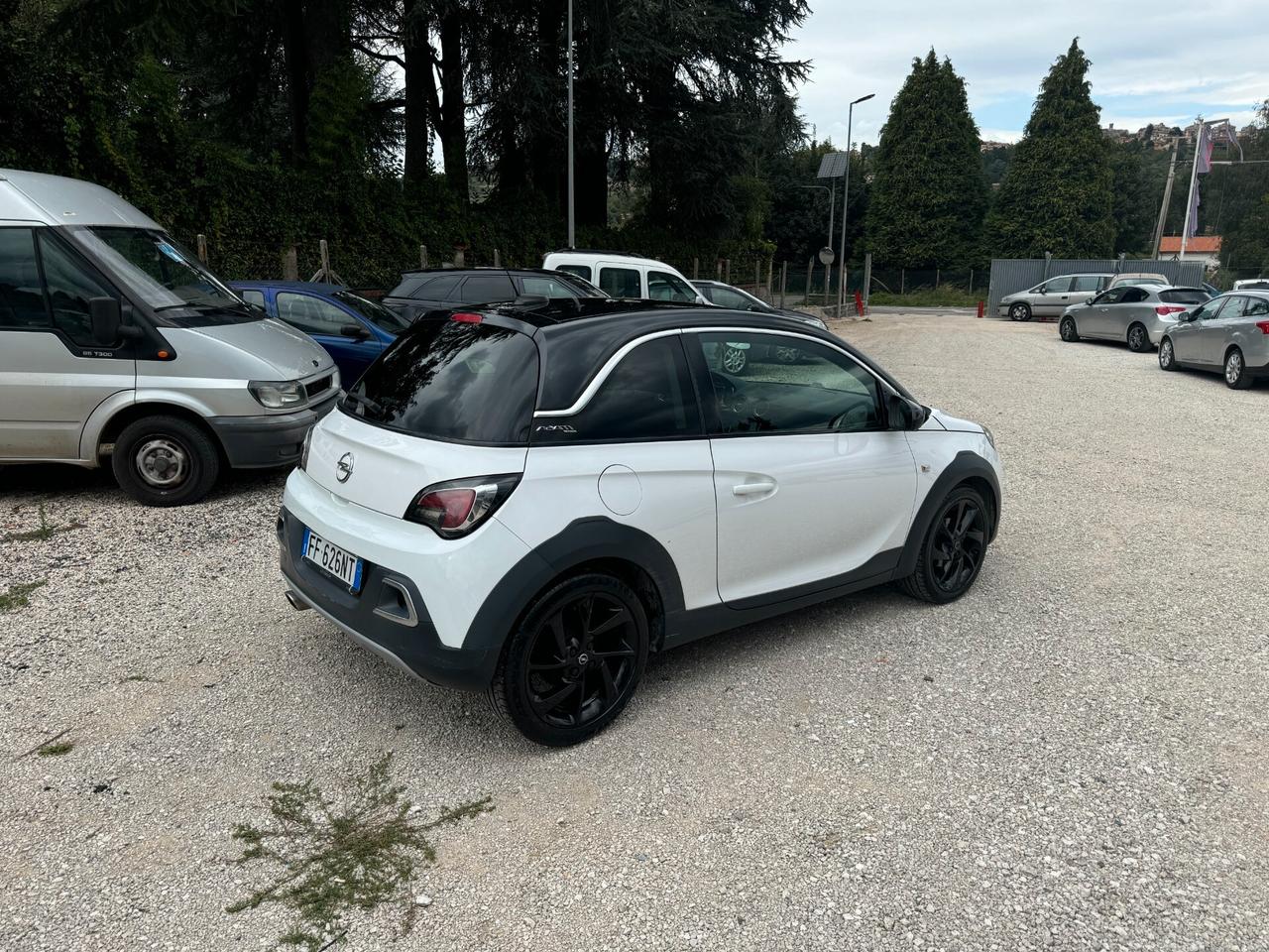 Opel Adam Rocks 1.4 87 CV Easytronic Air