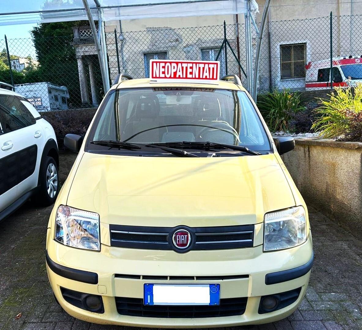 Fiat Panda 1.2 Benzina // Clima // Neopatentati