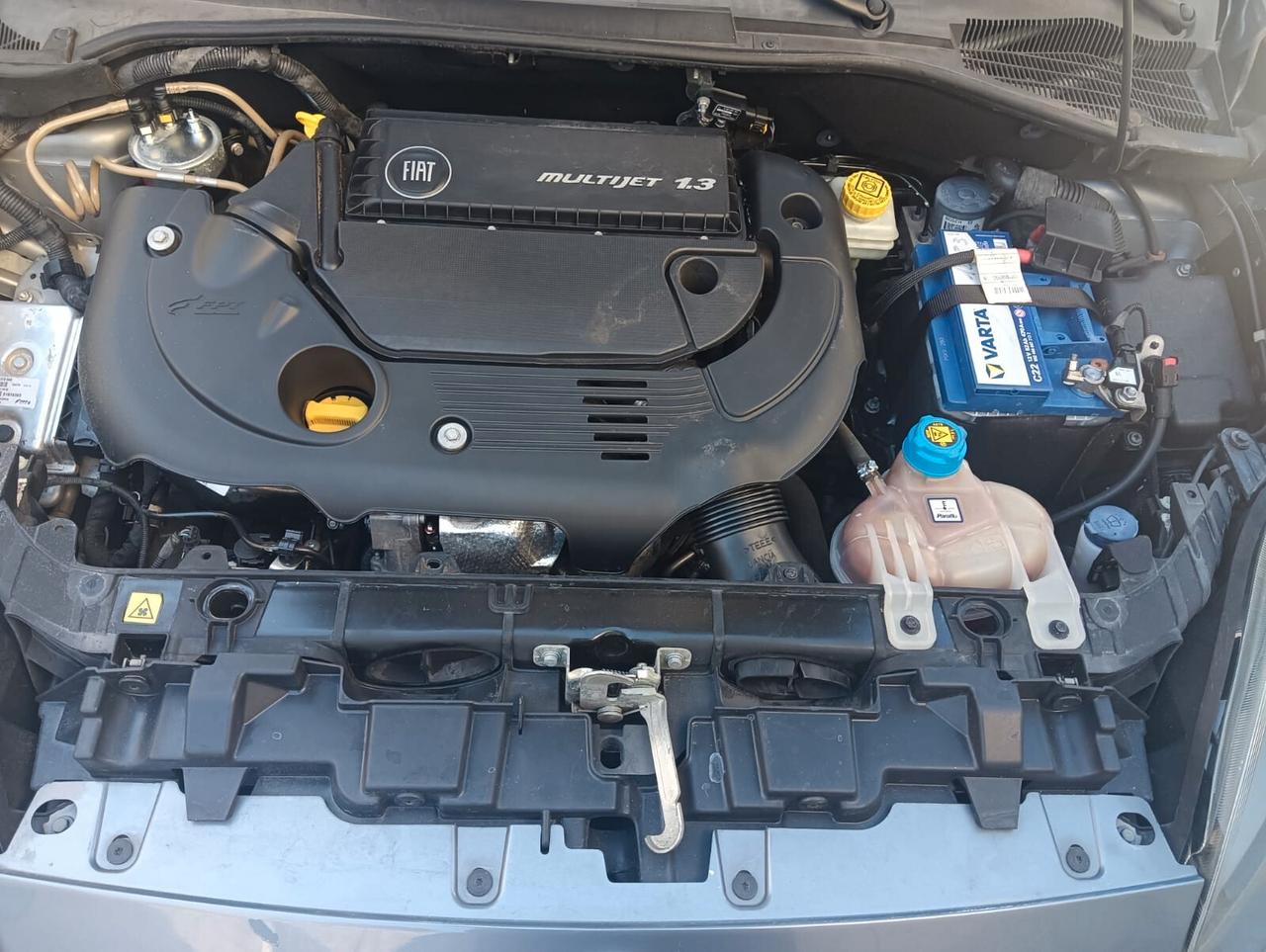 Fiat Punto 1.3 MJT II S&S 95 CV 5 porte Sport