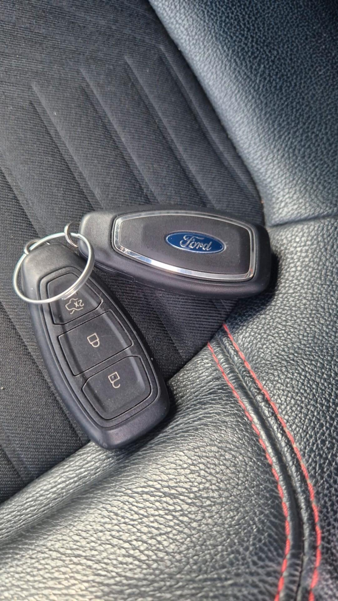 Ford Puma 1.0 EcoBoost Hybrid 155 CV S&S ST-Line X FULL LED FULL OPTIONAL