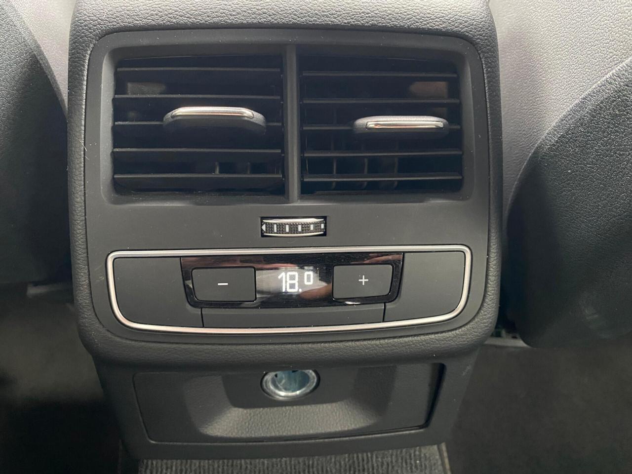 Audi A4 Avant 40 TDI quattro S tronic line edition
