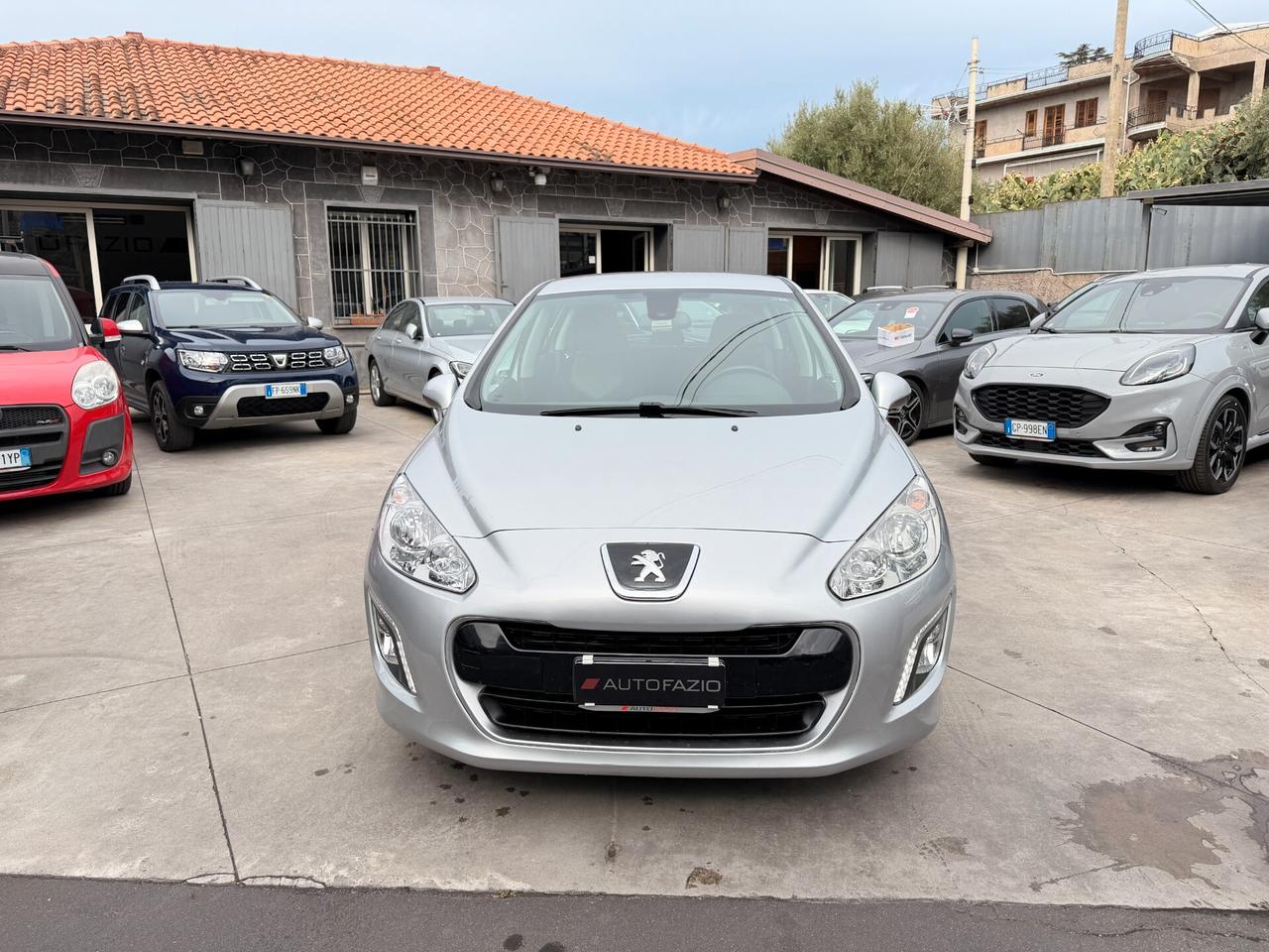 Peugeot 308 1.6 8V e-HDi 112CV Stop&Start 5p. Allure