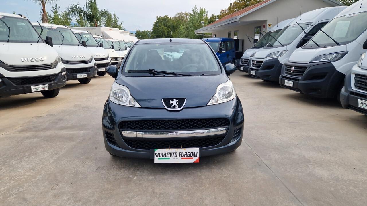 Peugeot 107 1.4 HDi 5p. AUTOMATICA