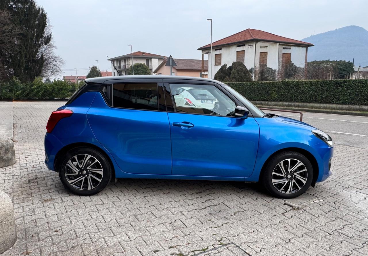 Suzuki Swift 1.2 Hybrid Top