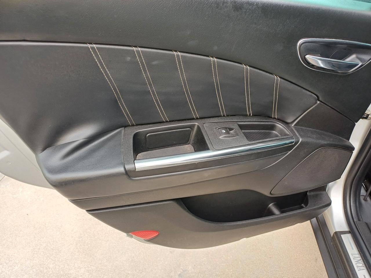 Lancia Delta 2.0 MJT DPF 165 CV