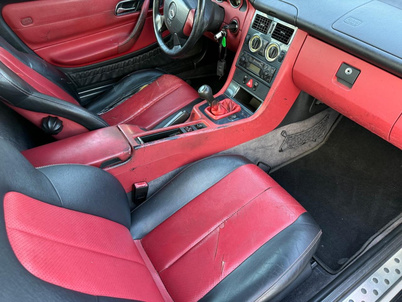 Mercedes-benz SLK 200 cat