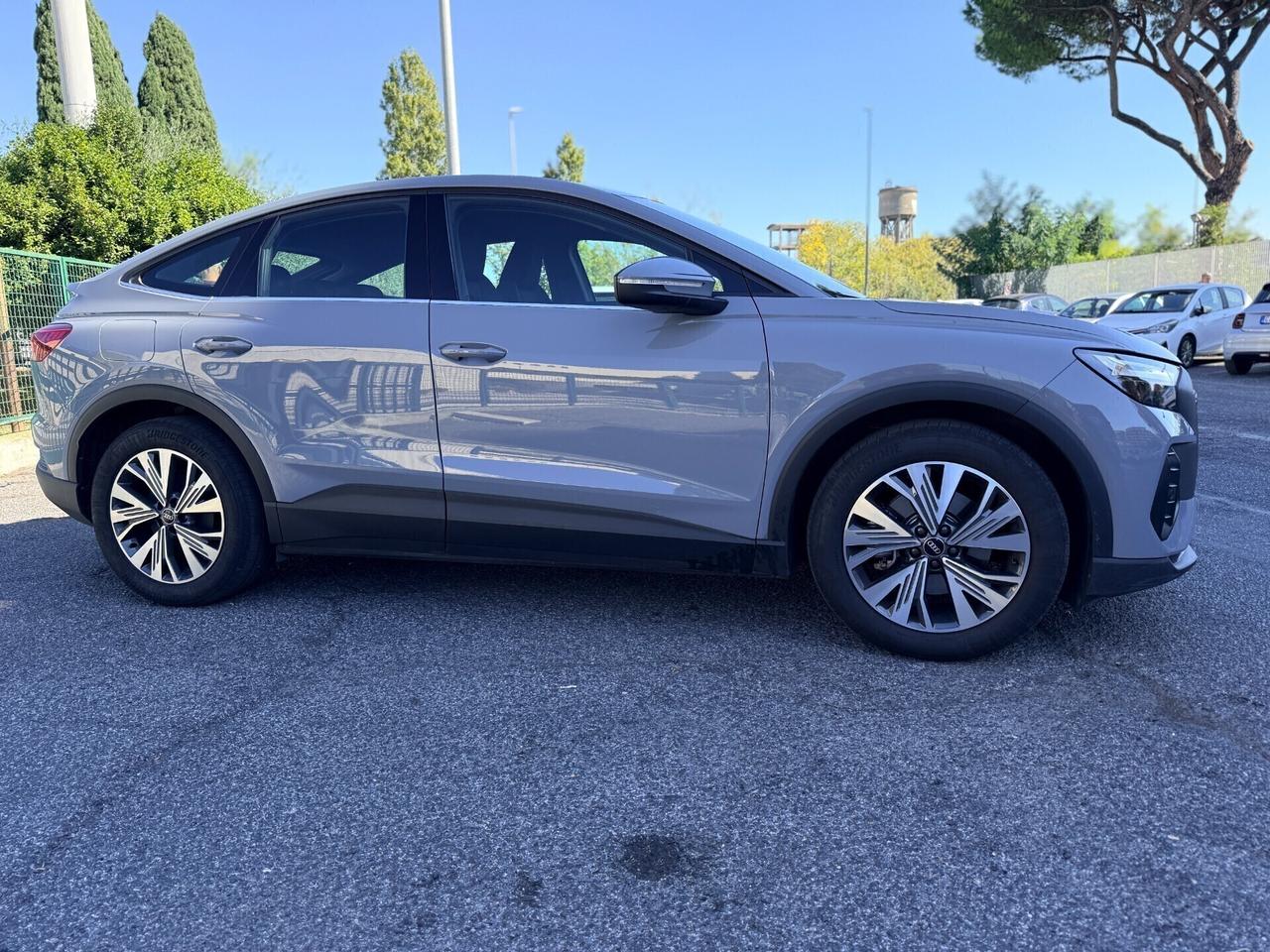 Audi Q4 35 Sportback e-tron 170cv BLACKFRIDAY