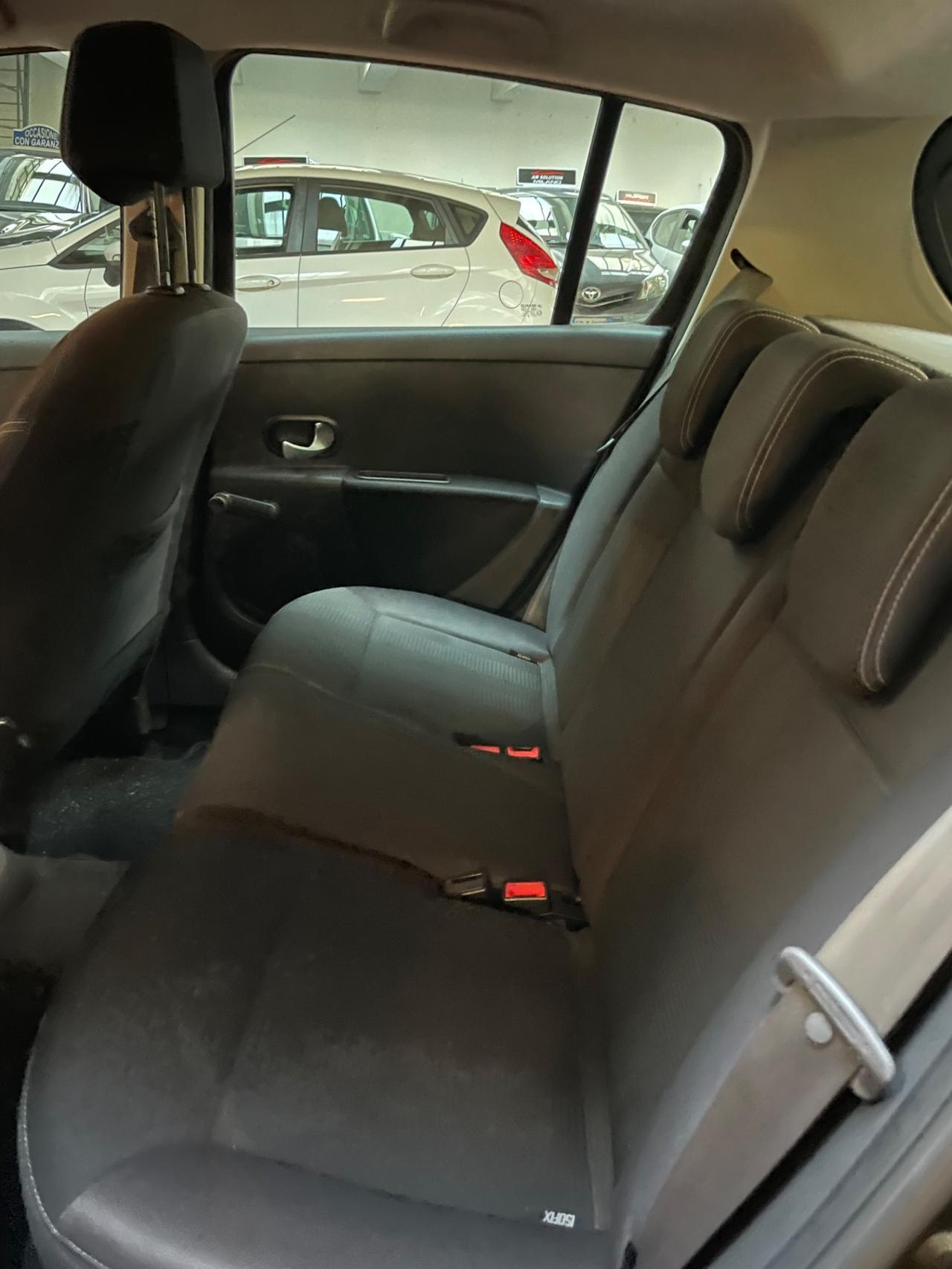 Renault Clio 1.2 Neopatentati Euro 5