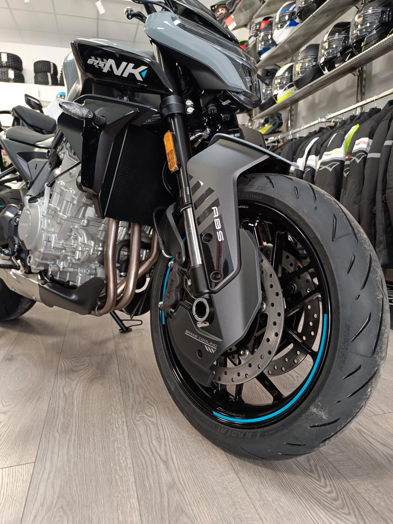 CF MOTO 675-NK