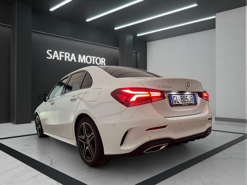 Mercedes-Benz Classe A A 200 d Automatic Premium