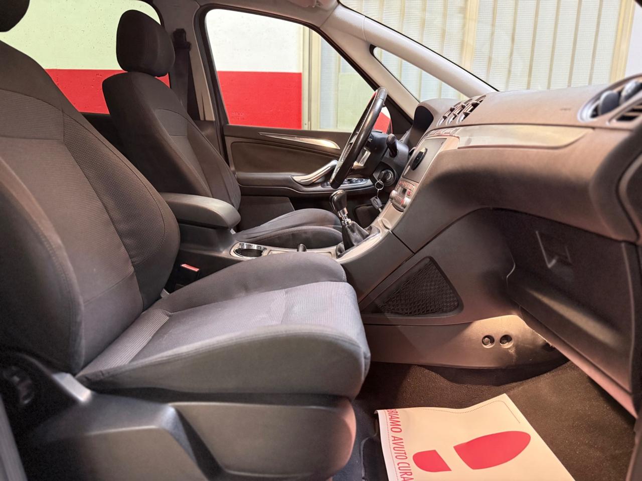 Ford S-Max 2.2 TDCi 175CV Titanium S