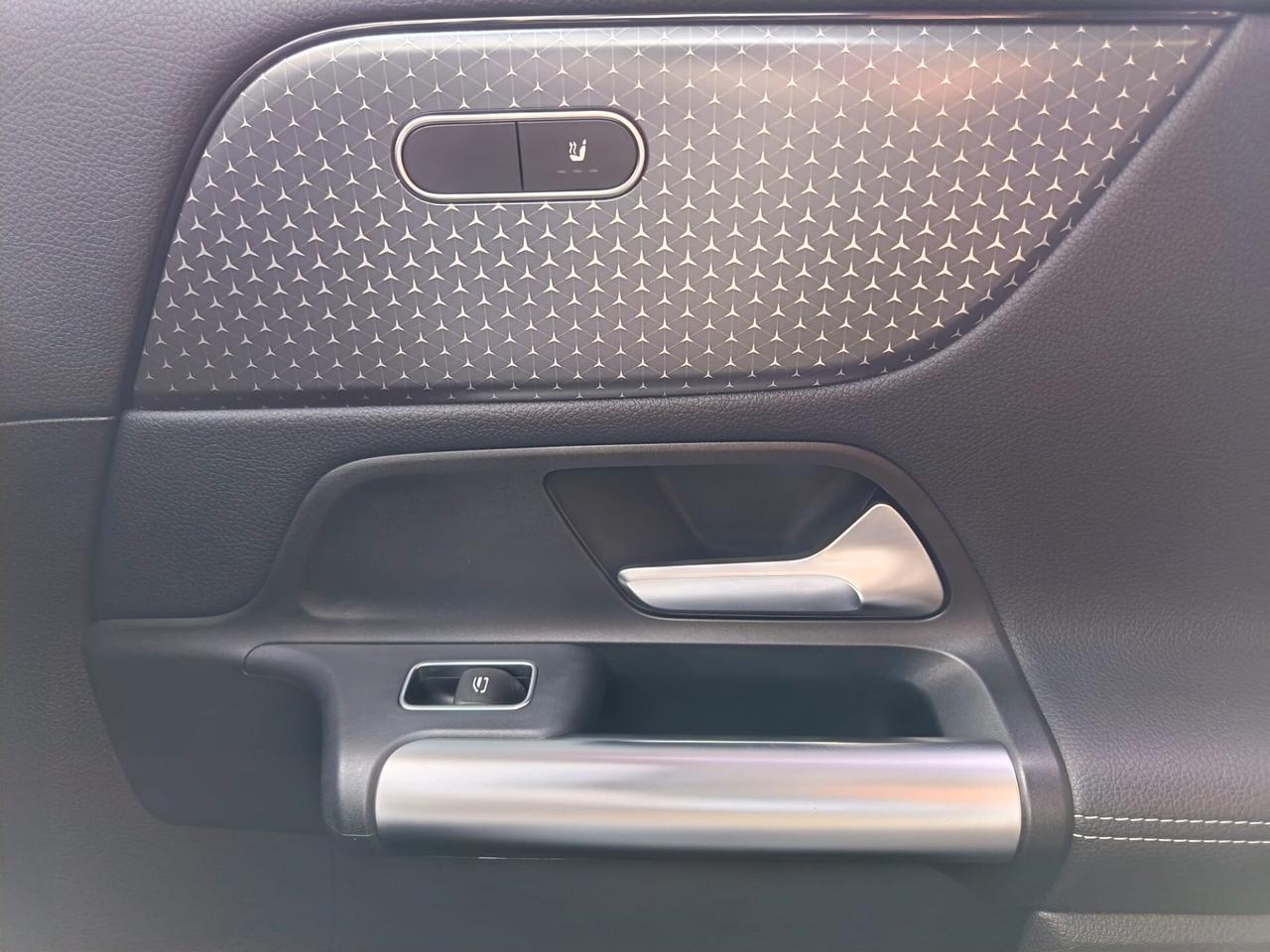 Mercedes-benz B 180 d Automatic AMG Line Premium Plus
