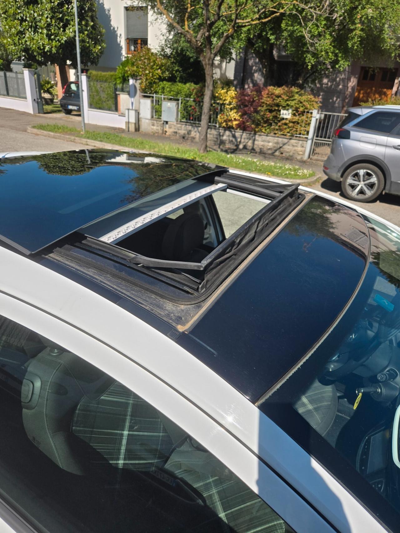 Opel Corsa 1.3 CDTI ecoFLEX 95CV Start&Stop Coupé b-Color