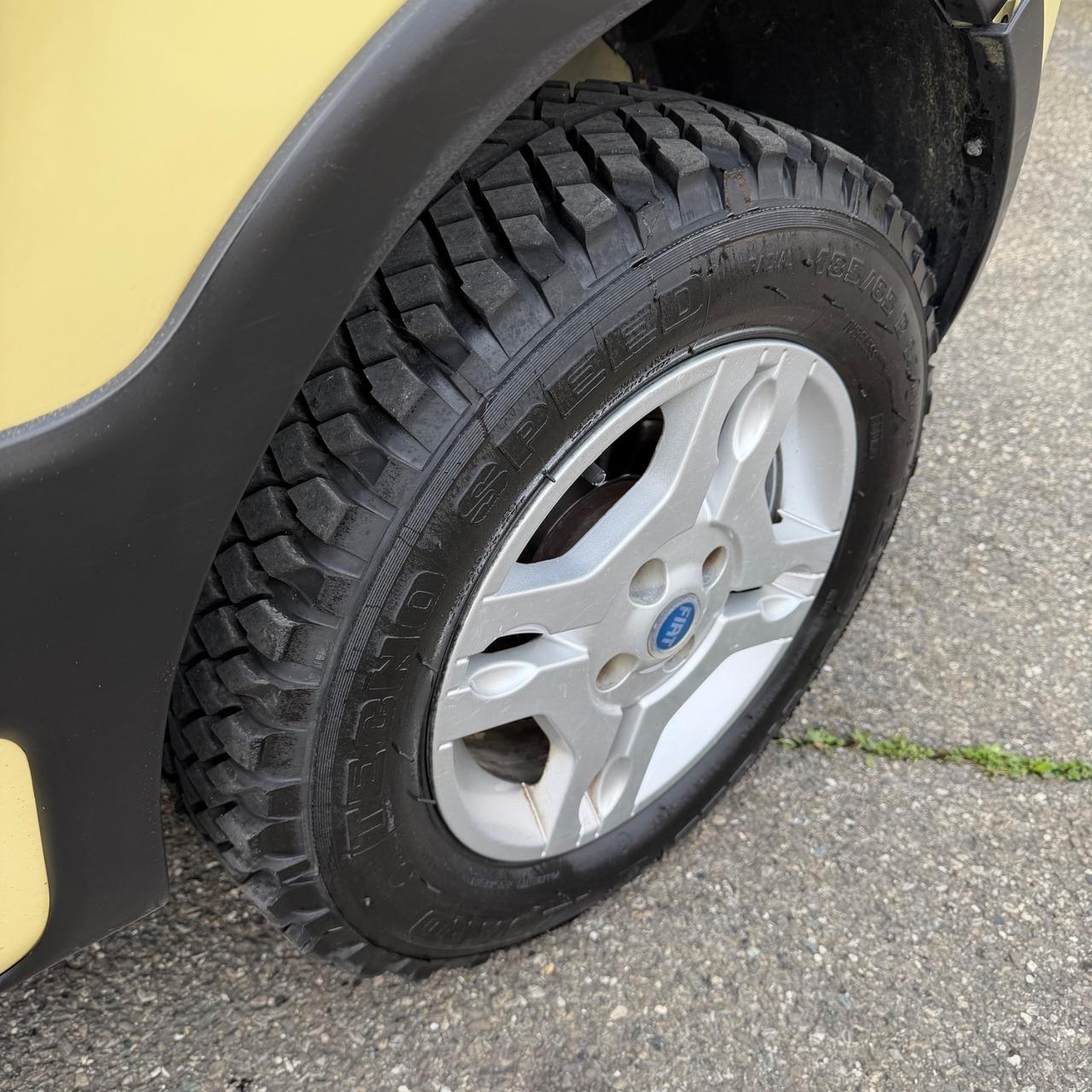 Fiat Panda 1.2 4x4 Climbing TETTO GOMME TASSELLATE