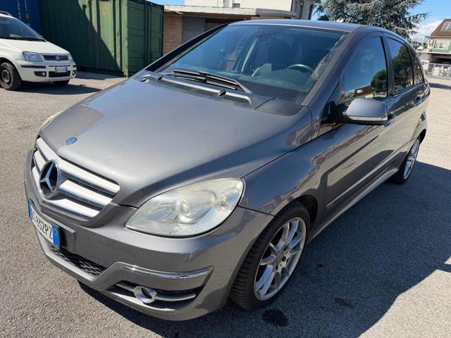 MERCEDES-BENZ B 180 CDI Chrome senza nessun lavoro da fare