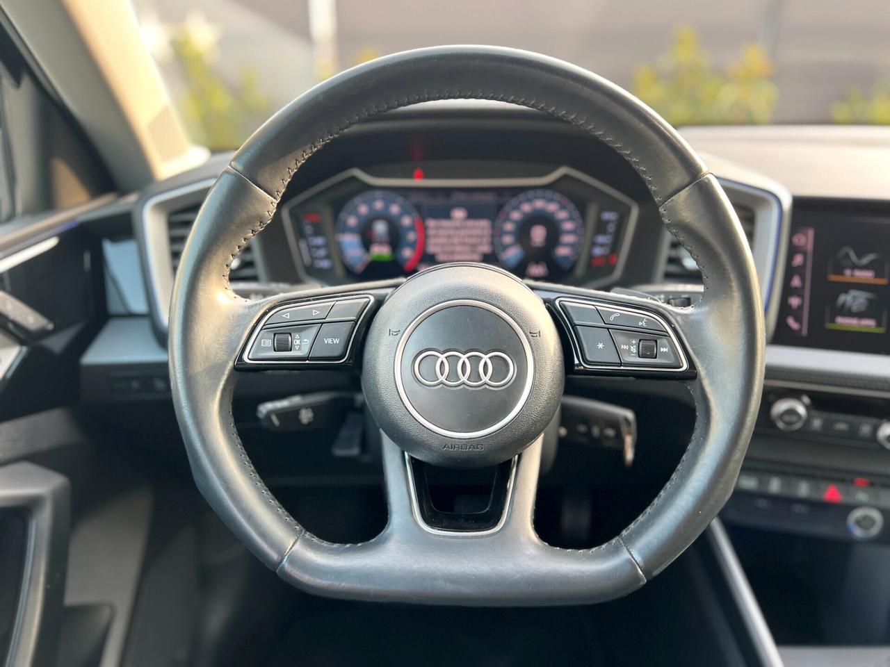 Audi A1 citycarver 30 1.0 116cv TFSI S tronic IVA ESPOSTA UNICO PROPRIETARIO