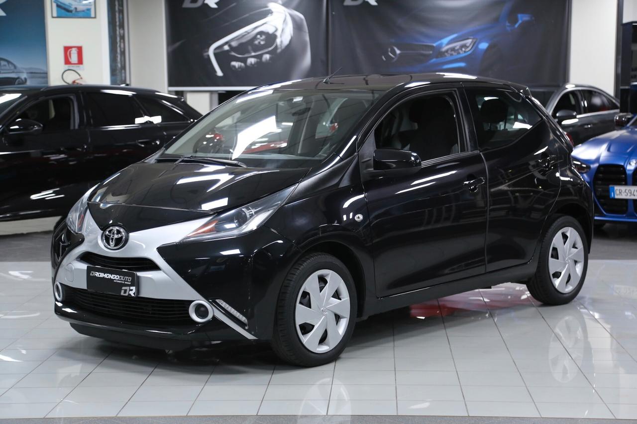 Toyota Aygo 1.0 VVT-i 69 cv x-play