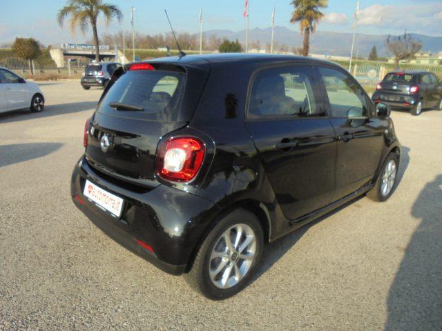 SMART ForFour EQ Pure n°24