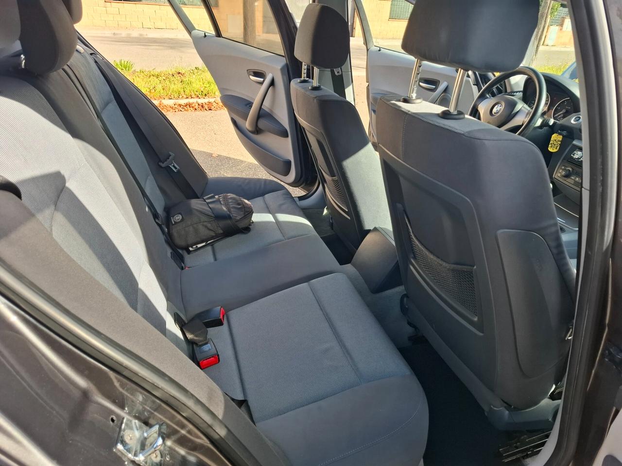 Bmw 118 118d cat 5 porte Futura